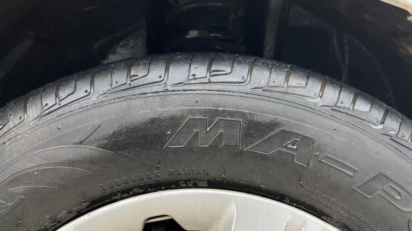 2017 Datsun Redi Go T (O), Petrol, Manual, 64,124 km, Right Front Tyre Tread