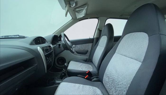 2017 Maruti Alto 800 LXI, Petrol, Manual, 50,749 km, Right Side Front Door Cabin