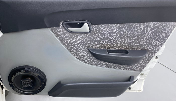 2017 Maruti Alto 800 LXI, Petrol, Manual, 50,749 km, Driver Side Door Panels Control
