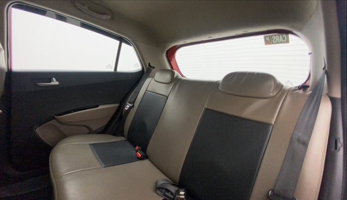 2019 Hyundai Grand i10 SPORTZ 1.2 KAPPA VTVT, Petrol, Manual, 29,864 km, Right Side Rear Door Cabin