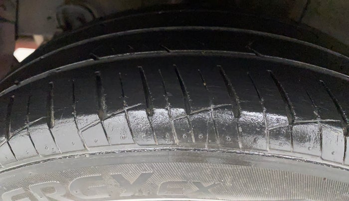 2019 Hyundai Grand i10 SPORTZ 1.2 KAPPA VTVT, Petrol, Manual, 29,864 km, Right Rear Tyre Tread