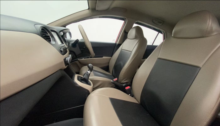 2019 Hyundai Grand i10 SPORTZ 1.2 KAPPA VTVT, Petrol, Manual, 29,864 km, Right Side Front Door Cabin