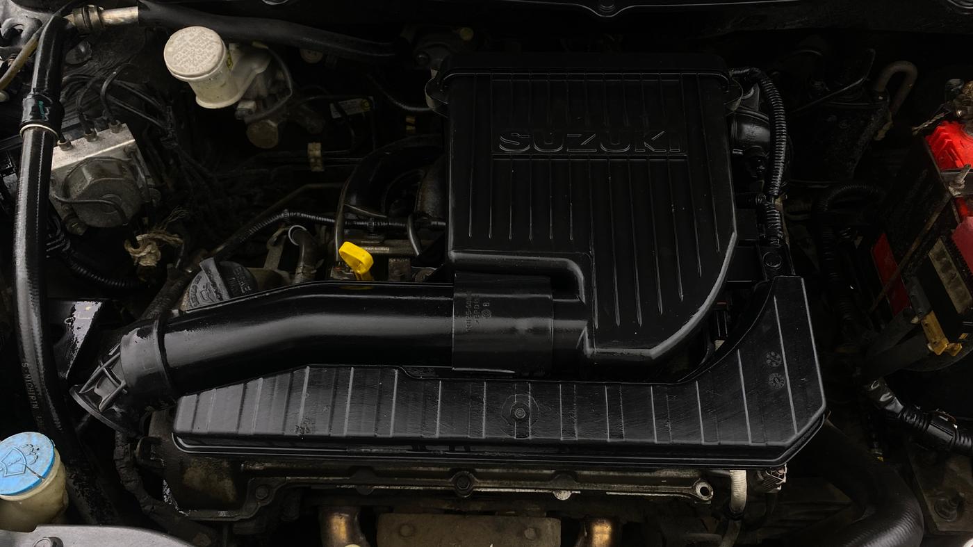 2015 Maruti Swift Dzire ZXI, Petrol, Manual, 1,08,689 km, Engine View