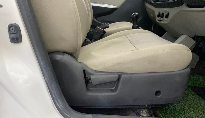 2016 Maruti Alto K10 LXI, Petrol, Manual, 48,023 km, Driver Side Adjustment Panel