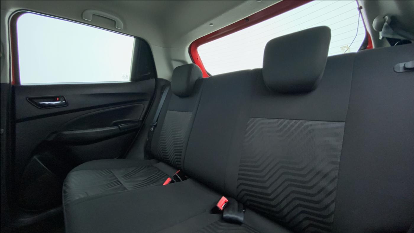 2018 Maruti Swift ZXI+, Petrol, Manual, 34,778 km, Right Side Rear Door Cabin