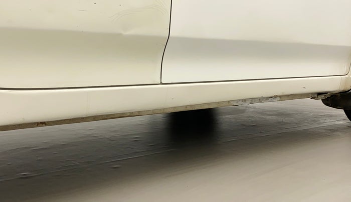 2011 Honda City 1.5L I-VTEC S MT, Petrol, Manual, 88,490 km, Right running board - Minor scratches