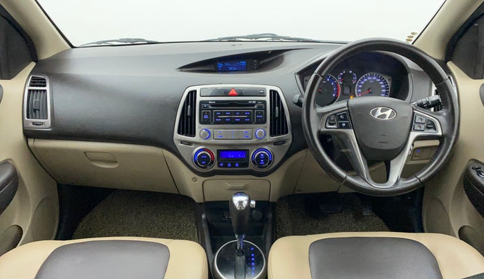 2012 Hyundai i20 SPORTZ 1.2, Petrol, Manual, 1,06,394 km, Dashboard