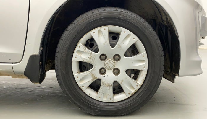 2014 Honda Amaze 1.2L I-VTEC S AT, Petrol, Automatic, 65,075 km, Right Front Wheel