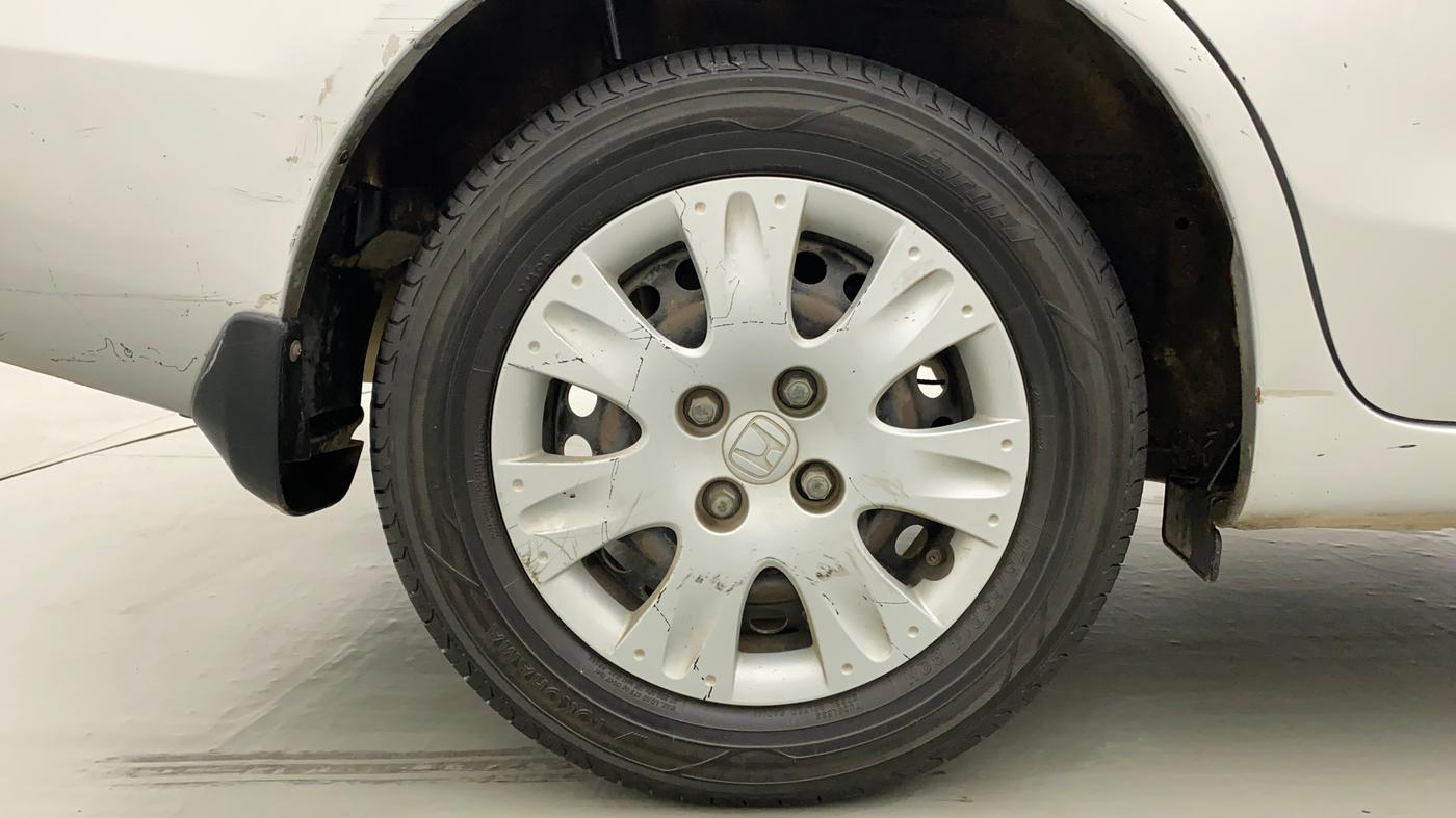 2014 Honda Amaze 1.2L I-VTEC S AT, Petrol, Automatic, 65,075 km, Right Rear Wheel