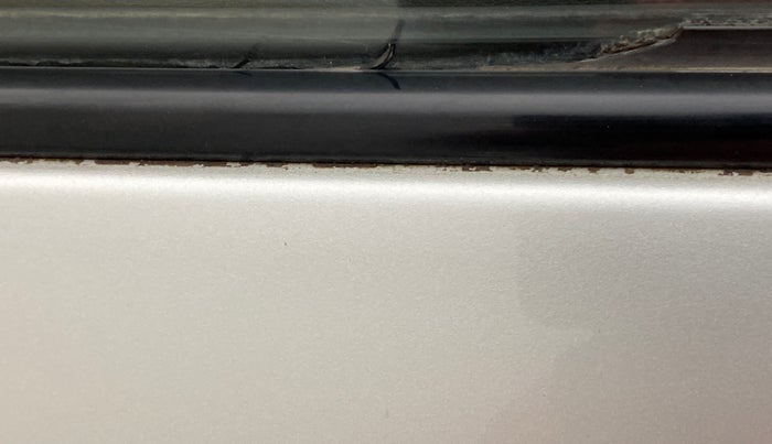 2014 Maruti Swift Dzire VDI, Diesel, Manual, 41,221 km, Rear left door - Weather strip has minor damage