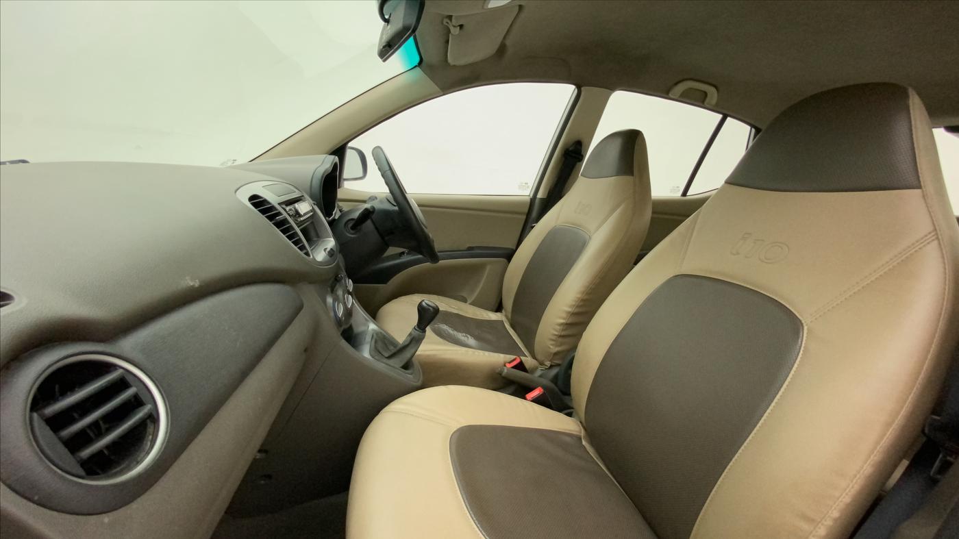 2012 Hyundai i10 ERA 1.1, Petrol, Manual, 1,16,020 km, Right Side Front Door Cabin