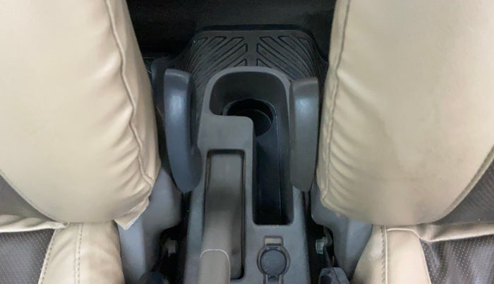 2012 Hyundai i10 ERA 1.1, Petrol, Manual, 1,16,020 km, Driver Side Adjustment Panel