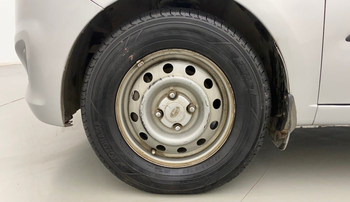 2012 Hyundai i10 ERA 1.1, Petrol, Manual, 1,16,020 km, Left Front Wheel