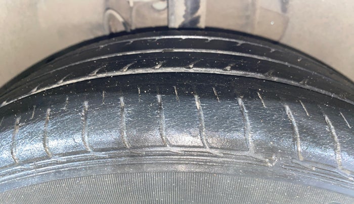 2022 Tata Tiago XZ PLUS PETROL, Petrol, Manual, 14,948 km, Left Front Tyre Tread