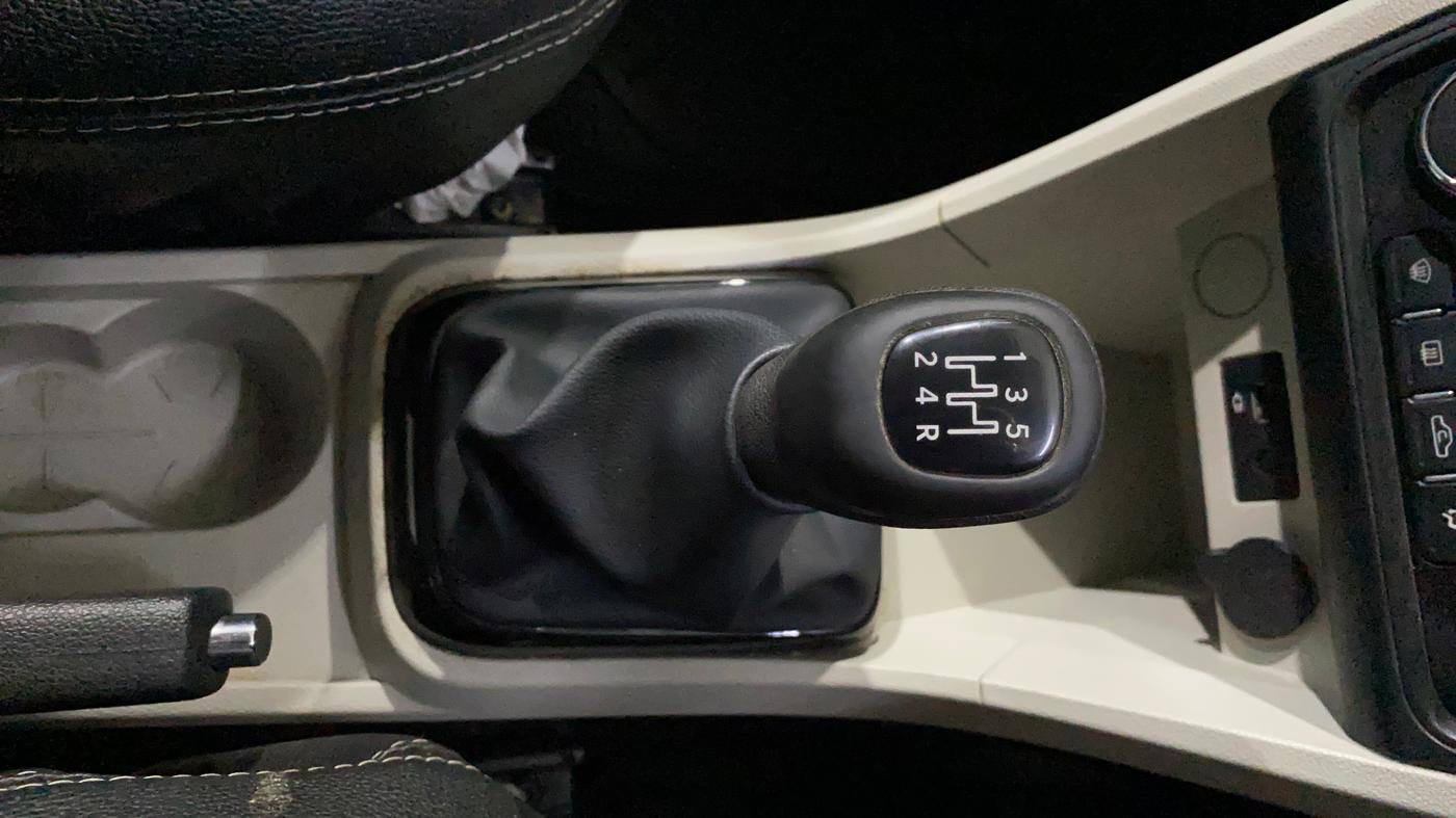 2022 Tata Tiago XZ PLUS PETROL, Petrol, Manual, 14,948 km, Gear Lever