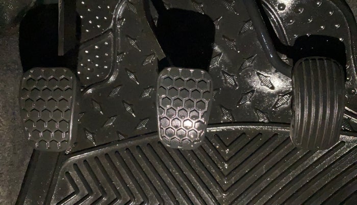 2022 Tata Tiago XZ PLUS PETROL, Petrol, Manual, 14,948 km, Pedals