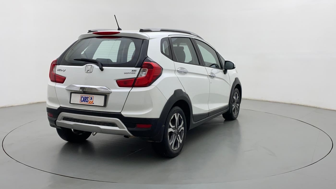 2017 Honda WR-V 1.5 i-DTEC VX MT, Diesel, Manual, 98,264 km, Right Back Diagonal