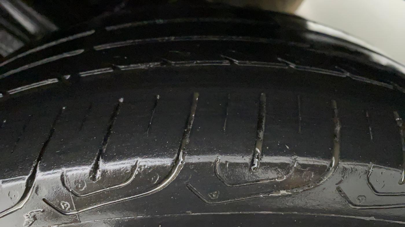 2017 Honda WR-V 1.5 i-DTEC VX MT, Diesel, Manual, 98,264 km, Left Rear Tyre Tread