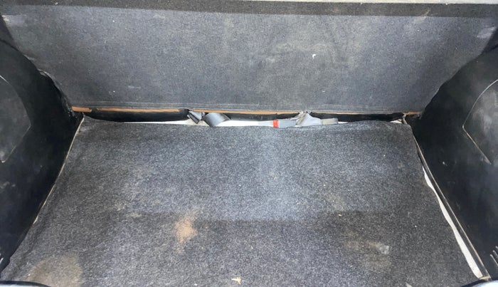 2021 Renault Kiger RXL MT, Petrol, Manual, 44,048 km, Boot Inside