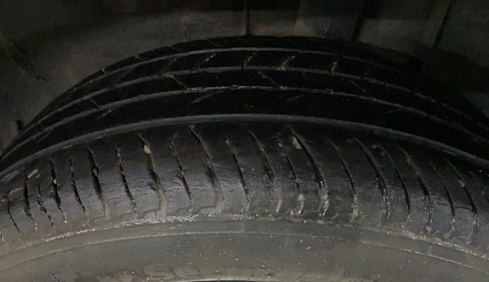 2021 Renault Kiger RXL MT, Petrol, Manual, 44,048 km, Left Rear Tyre Tread