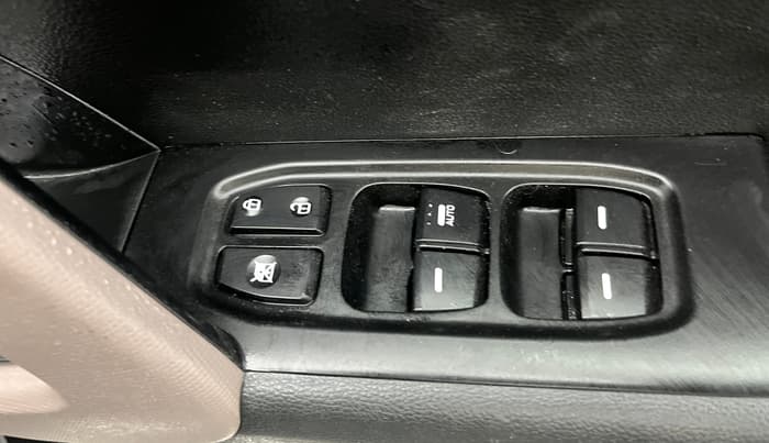 2019 Hyundai Creta SX AT 1.6 PETROL, Petrol, Automatic, 75,784 km, Driver Side Door Panels Control