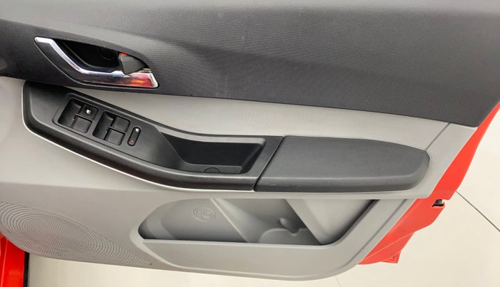 2021 Tata Tiago XZ PLUS DUAL TONE PETROL, Petrol, Manual, 35,158 km, Driver Side Door Panels Control