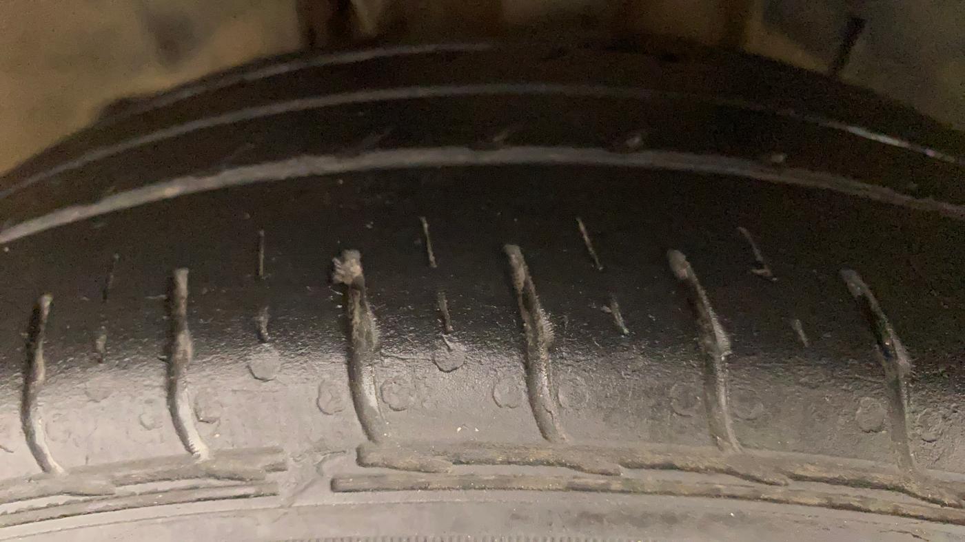 2021 Tata Tiago XZ PLUS DUAL TONE PETROL, Petrol, Manual, 35,158 km, Left Front Tyre Tread