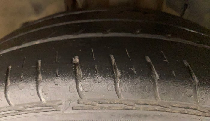 2021 Tata Tiago XZ PLUS DUAL TONE PETROL, Petrol, Manual, 35,158 km, Left Front Tyre Tread