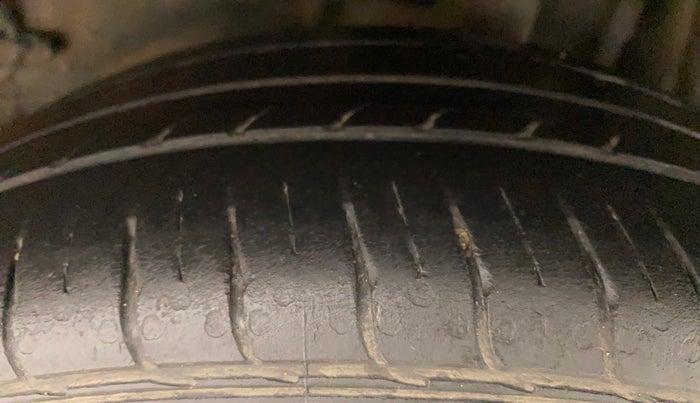 2021 Tata Tiago XZ PLUS DUAL TONE PETROL, Petrol, Manual, 35,158 km, Left Rear Tyre Tread