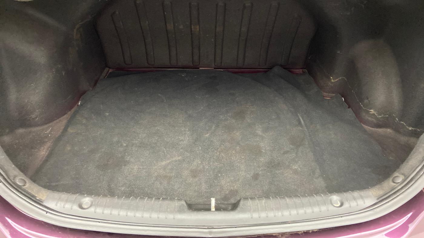 2012 Hyundai Verna FLUIDIC 1.6 CRDI SX OPT AT, Diesel, Automatic, 90,619 km, Boot Inside View