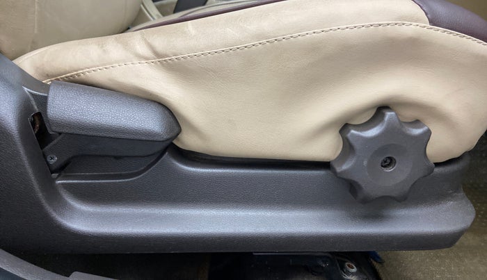 2012 Hyundai Verna FLUIDIC 1.6 CRDI SX OPT AT, Diesel, Automatic, 90,619 km, Driver Side Adjustment Panel