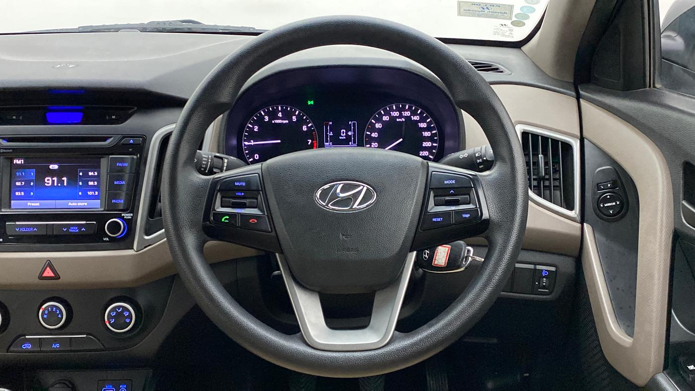 2016 Hyundai Creta 1.6 E + VTVT, Petrol, Manual, 30,221 km, Steering Wheel Close Up