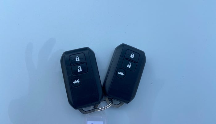 2022 Maruti Dzire ZXI AMT, Petrol, Automatic, 69,241 km, Key Close Up