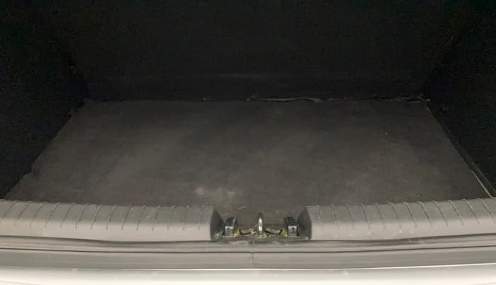 2019 Hyundai Elite i20 SPORTZ PLUS 1.2, Petrol, Manual, 1,25,589 km, Boot Inside