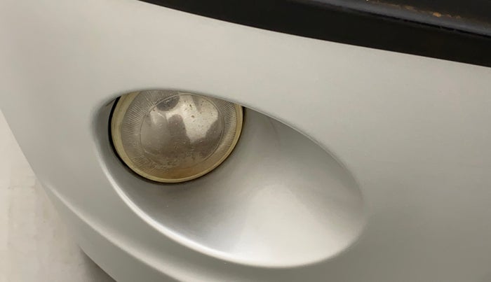 2016 Maruti Celerio ZXI, Petrol, Manual, 37,651 km, Right fog light - Not working