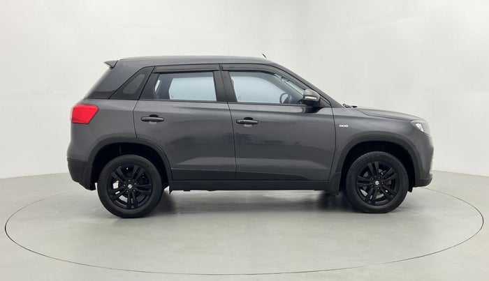 2018 Maruti Vitara Brezza ZDI + AMT, Diesel, Automatic, 58,556 km, Right Side