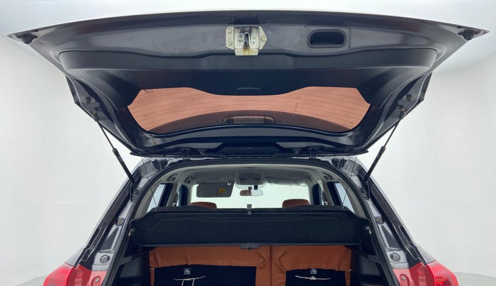 2018 Maruti Vitara Brezza ZDI + AMT, Diesel, Automatic, 58,556 km, Boot Door Open