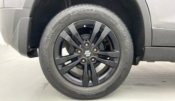 2018 Maruti Vitara Brezza ZDI + AMT, Diesel, Automatic, 58,556 km, Right Rear Wheel
