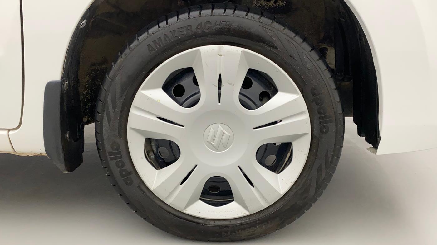 2016 Maruti Wagon R 1.0 VXI AMT, Petrol, Automatic, 60,357 km, Right Front Wheel