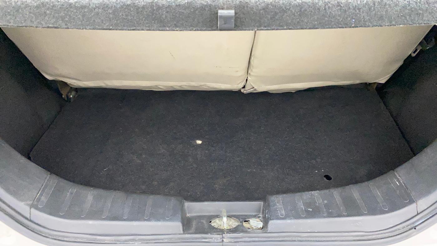 2016 Maruti Wagon R 1.0 VXI AMT, Petrol, Automatic, 60,357 km, Boot Inside