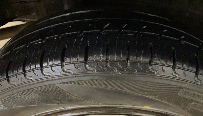 2020 Honda Amaze 1.2L I-VTEC S, Petrol, Manual, 57,465 km, Right Rear Tyre Tread