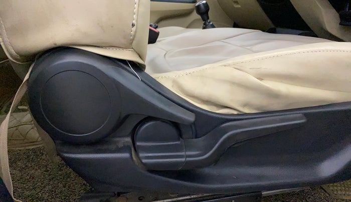 2020 Honda Amaze 1.2L I-VTEC S, Petrol, Manual, 57,465 km, Driver Side Adjustment Panel