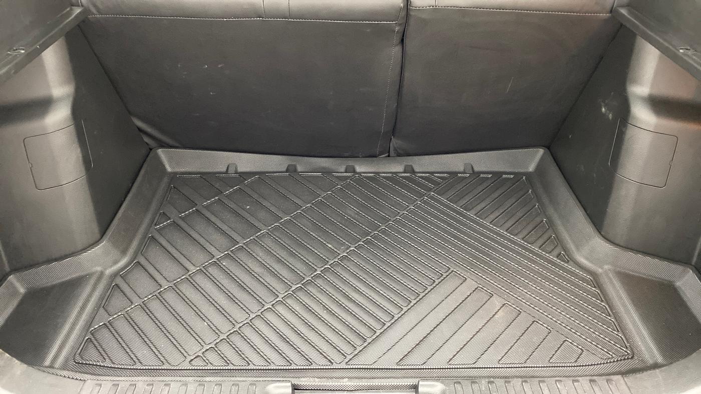 2021 Toyota URBAN CRUISER PREMIUM MT, Petrol, Manual, 11,121 km, Boot Inside