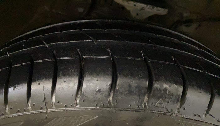 2019 Maruti Alto K10 VXI, Petrol, Manual, 37,870 km, Right Front Tyre Tread