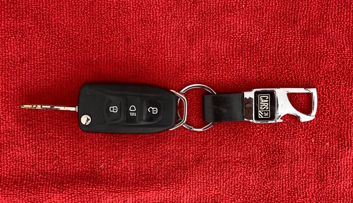 2018 Tata Tiago XZA PETROL, Petrol, Automatic, 88,923 km, Key Close Up