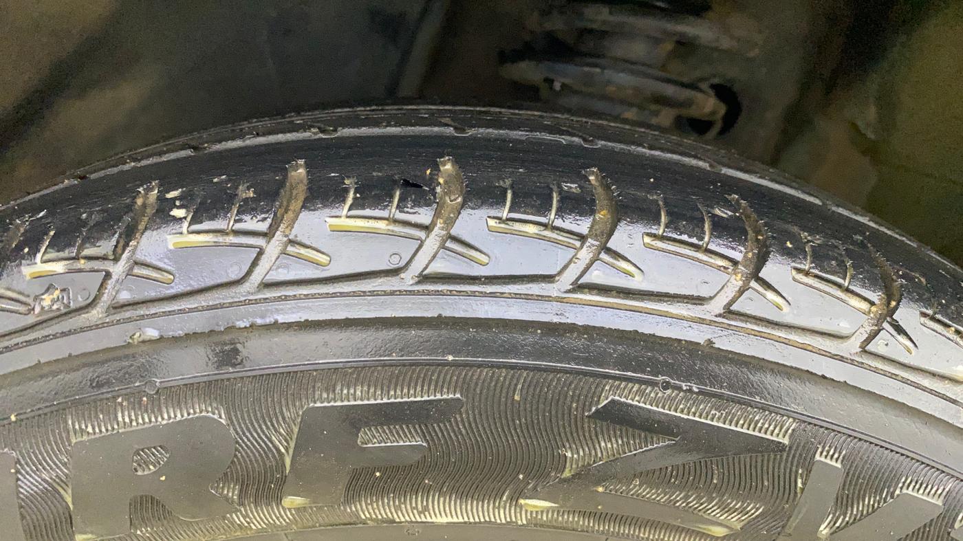 2018 Maruti IGNIS DELTA 1.2, CNG, Manual, 80,804 km, Left Front Tyre Tread