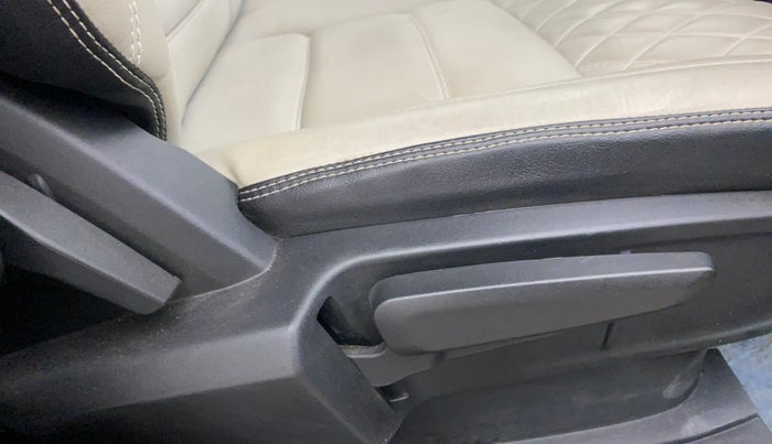 2021 Tata ALTROZ XZ PETROL, Petrol, Manual, 22,585 km, Driver Side Adjustment Panel