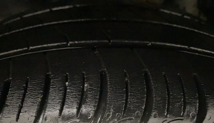 2021 Tata ALTROZ XZ PETROL, Petrol, Manual, 22,585 km, Left Front Tyre Tread