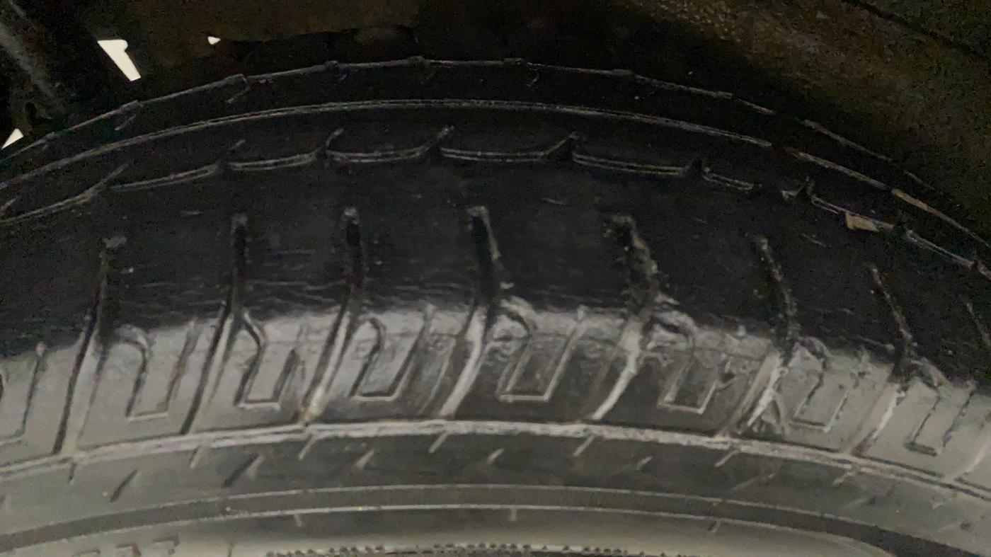 2017 Maruti Wagon R 1.0 VXI, Petrol, Manual, 34,793 km, Right Rear Tyre Tread