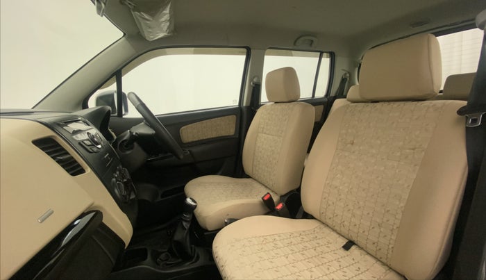 2017 Maruti Wagon R 1.0 VXI, Petrol, Manual, 34,793 km, Right Side Front Door Cabin